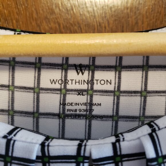 Worthington Square Print Pleated Sleeveless Blouse - Picture 5 of 6